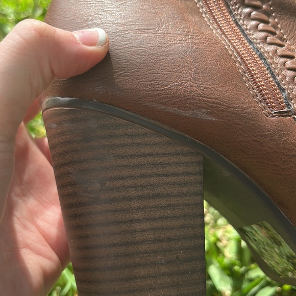 Just Fab Booties - Picture 7 of 8